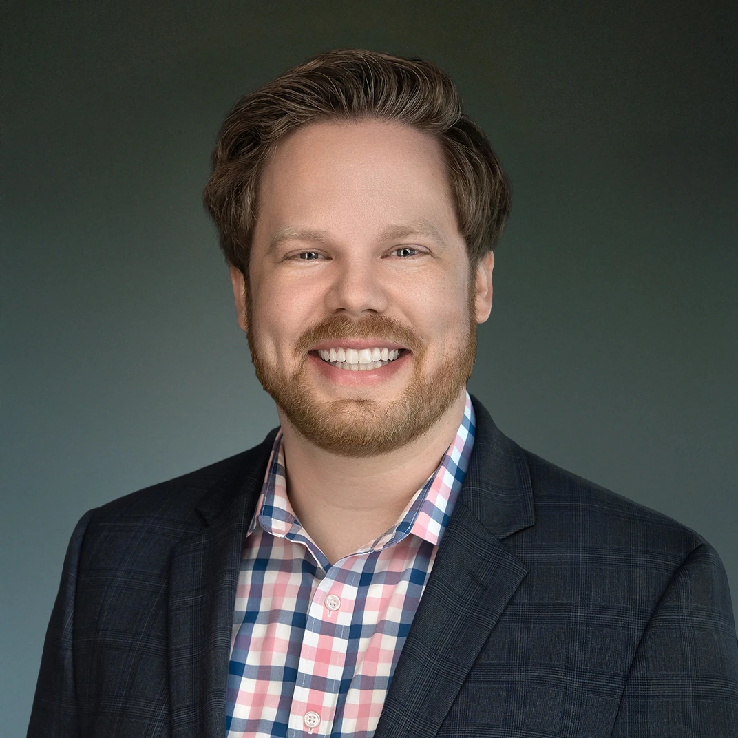 Portrait of Andrew Hedrick.